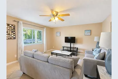 4629 Bayshore Dr #J3, Naples, FL 34112 - Photo 3