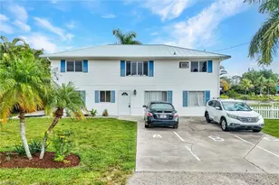 3940 Bennett Ln, Bonita Springs, FL 34134 - Photo 3