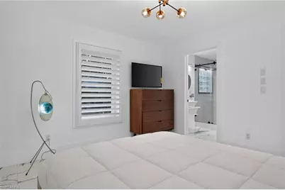 1195 Mockingbird Ln, Naples, FL 34104 - Photo 17