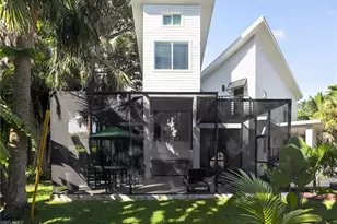 1195 Mockingbird Ln, Naples, FL 34104 - Photo 41