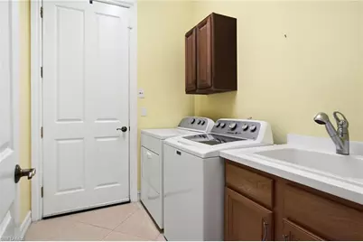 15850 Secoya Reserve Cir, Naples, FL 34110 - Photo 29