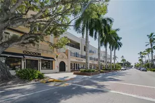 940 3rd St S, Naples, FL 34102 - Photo 45