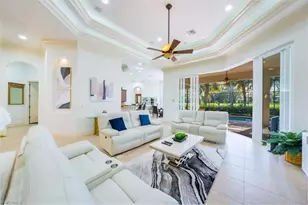 3124 Strada Bella Ct, Naples, FL 34119 - Photo 5