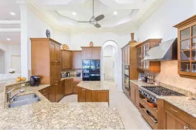 3124 Strada Bella Ct, Naples, FL 34119 - Photo 11