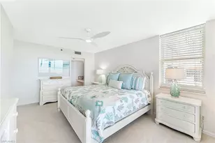 5550 Heron Point Dr, Naples, FL 34108 - Photo 11