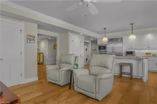 1255 Gulf Shore Blvd N, Naples, FL 34102 - Photo 13