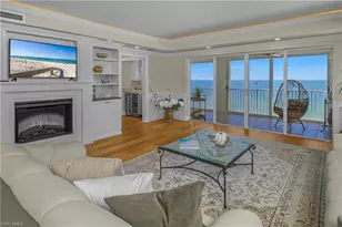 1255 Gulf Shore Blvd N, Naples, FL 34102 - Photo 3