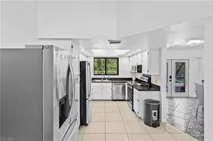 6031 Dogwood Way, Naples, FL 34116 - Photo 21