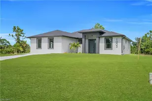 1003 Elgin St, Lehigh Acres, FL 33974 - Photo 3