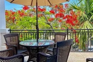 411 6th St S, Naples, FL 34102 - Photo 21