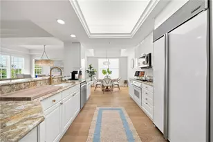 411 6th St S, Naples, FL 34102 - Photo 5