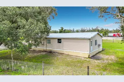 19910 E State Road 64, Bradenton Beach, FL 34212 - Photo 41