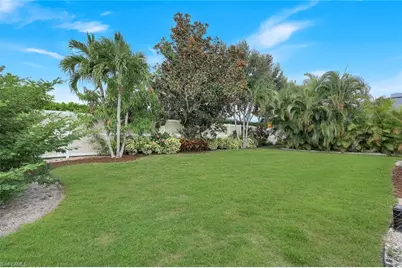 10951 Fieldfair Dr, Naples, FL 34119 - Photo 5
