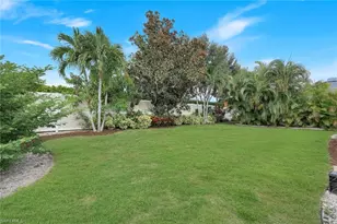 10951 Fieldfair Dr, Naples, FL 34119 - Photo 5