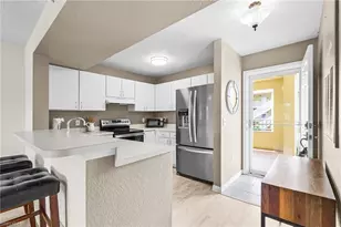 8274 Key Royal Cir, Naples, FL 34119 - Photo 5