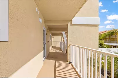 8274 Key Royal Cir #1022, Naples, FL 34119 - Photo 3