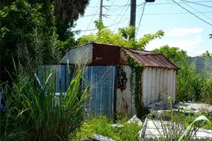 3170 2nd St, Fort Myers, FL 33916 - Photo 5