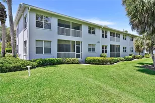 750 Tarpon Cove Dr, Naples, FL 34110 - Photo 9