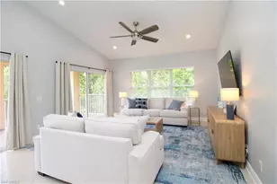 635 Mardel Ct, Naples, FL 34104 - Photo 17