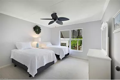 520 Club Side Dr #4-520, Naples, FL 34110 - Photo 17