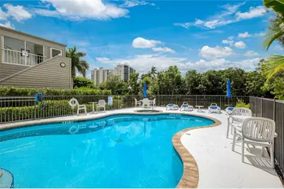 520 Club Side Dr #4-520, Naples, FL 34110 - Photo 23