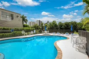 520 Club Side Dr, Naples, FL 34110 - Photo 23