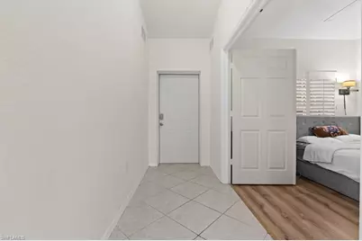 4420 Botanical Place Cir #402, Naples, FL 34112 - Photo 3