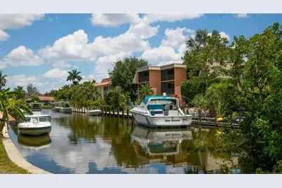 1555 Blue Point Ave #6, Naples, FL 34102 - Photo 15