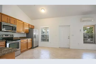 1555 Blue Point Ave #6, Naples, FL 34102 - Photo 7