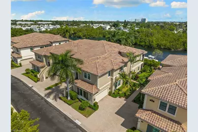 2439 Breakwater Way #9102, Naples, FL 34112 - Photo 3