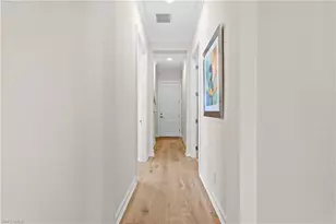 2439 Breakwater Wy, Naples, FL 34112 - Photo 27