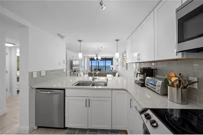 6400 Estero Blvd #903, Fort Myers Beach, FL 33931 - Photo 9