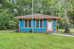 6061 Golden Oaks Ln, Naples, FL 34119 - Photo 25
