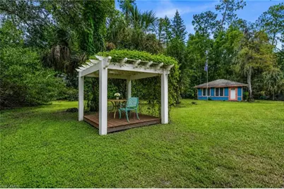 6061 Golden Oaks Ln, Naples, FL 34119 - Photo 31