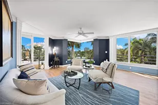 5555 Heron Point Dr, Naples, FL 34108 - Photo 5