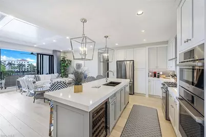 1135 3rd Ave S #319, Naples, FL 34102 - Photo 5