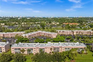 200 Turtle Lake Ct, Naples, FL 34105 - Photo 25