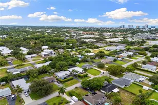 1128 Hilltop Dr, Naples, FL 34103 - Photo 29