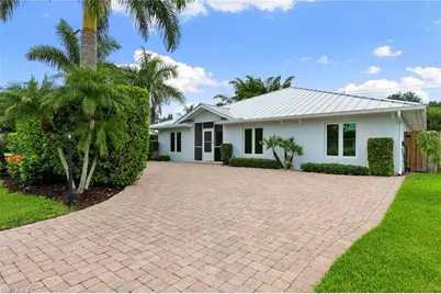 1128 Hilltop Dr, Naples, FL 34103 - Photo 33