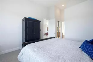 7877 Hawthorne Dr, Naples, FL 34113 - Photo 23