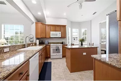 7877 Hawthorne Dr #104, Naples, FL 34113 - Photo 15