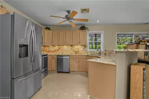 538 Leawood Cir, Naples, FL 34104 - Photo 21