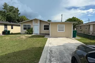 850 105th Ave N, Naples, FL 34108 - Photo 1