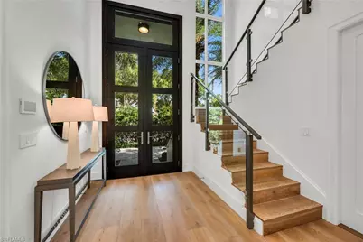 1779 4th St S, Naples, FL 34102 - Photo 5