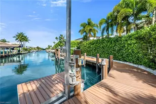 1779 4th St S, Naples, FL 34102 - Photo 17