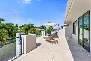 1779 4th St S, Naples, FL 34102 - Photo 25