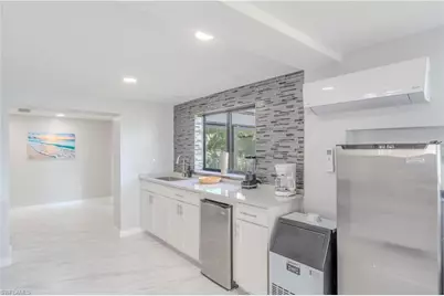 205 Bayview Ave, Fort Myers Beach, FL 33931 - Photo 35