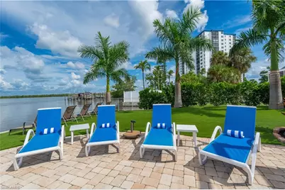205 Bayview Ave, Fort Myers Beach, FL 33931 - Photo 43