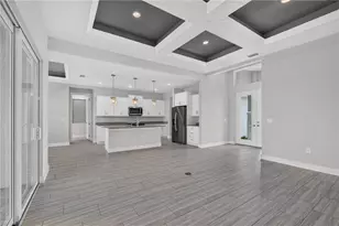 913 NW 33rd Pl, Cape Coral, FL 33993 - Photo 17