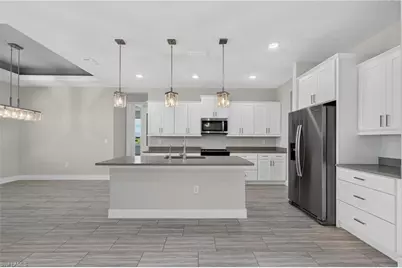 913 NW 33rd Pl, Cape Coral, FL 33993 - Photo 19